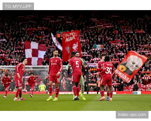 拜仁欧冠小组赛击败圣吉罗斯，新战术体系逐渐成熟